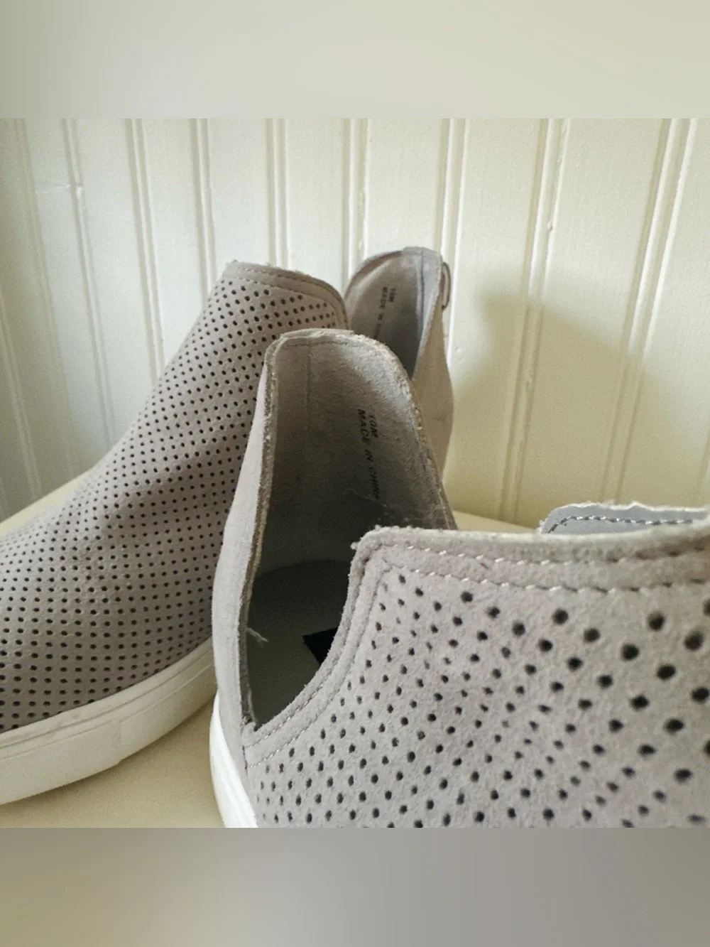 🔥Steven By Steve Madden Gray Perforated Slip-On Sneakers🩶